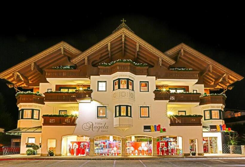 ホテル Villa Angela
