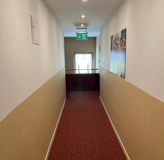 호텔 Weisses Rössl Am See