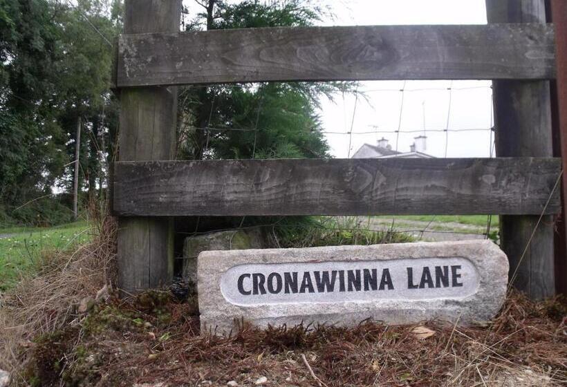 Macreddin Rock Bed & Breakfast