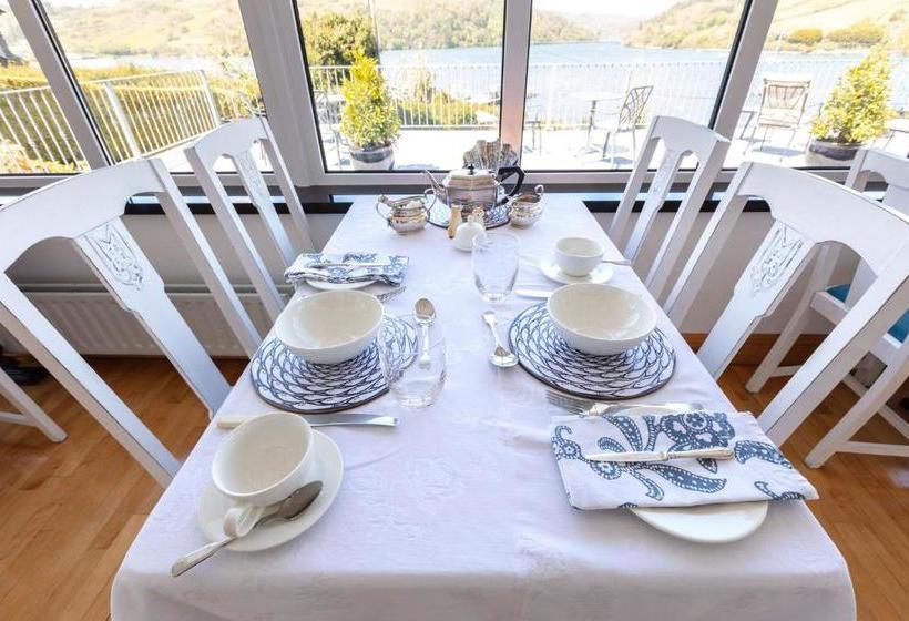 צימר Shearwater Country House Accommodation