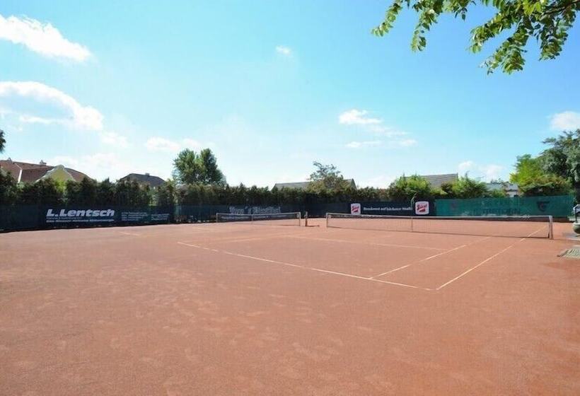 Sporthotel Podersdorf