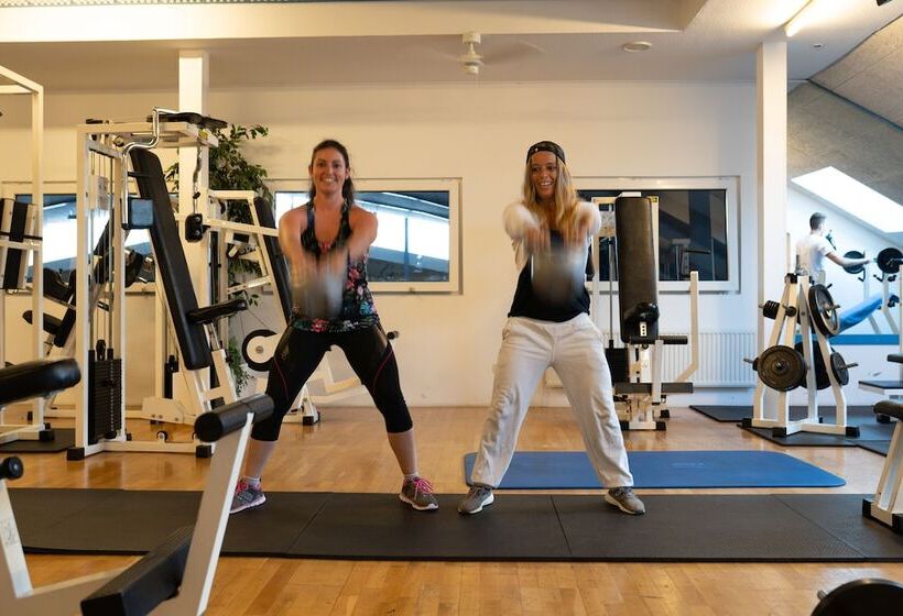 Sporthotel Podersdorf