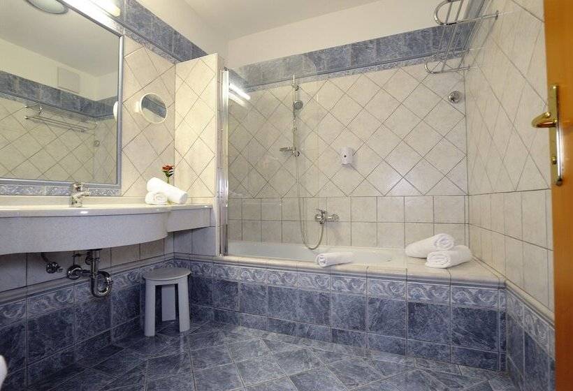 Sporthotel Podersdorf