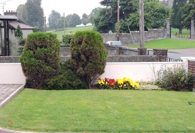 The Meadows Bed And Breakfast