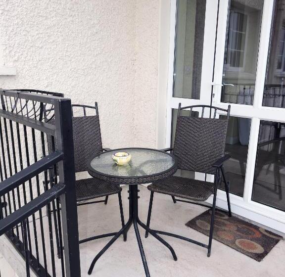 The Meadows Bed And Breakfast