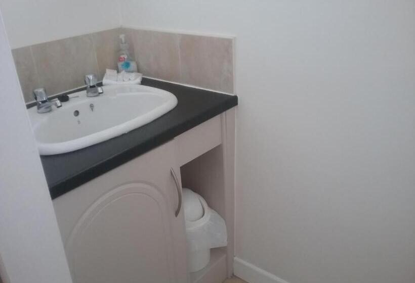 The Meadows Bed And Breakfast