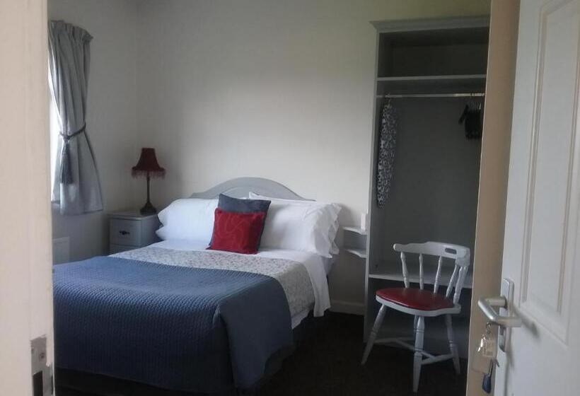 The Meadows Bed And Breakfast