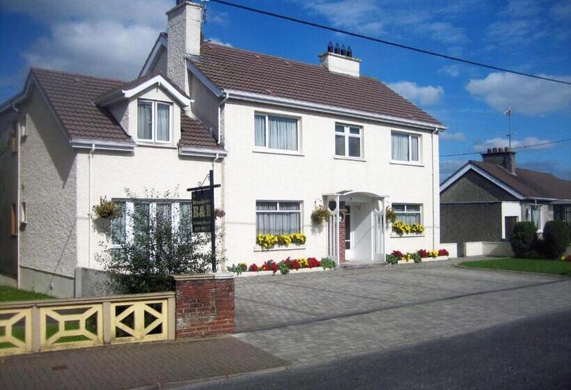 The Meadows Bed And Breakfast