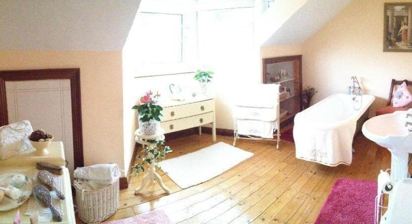 White Hill Country House B&b