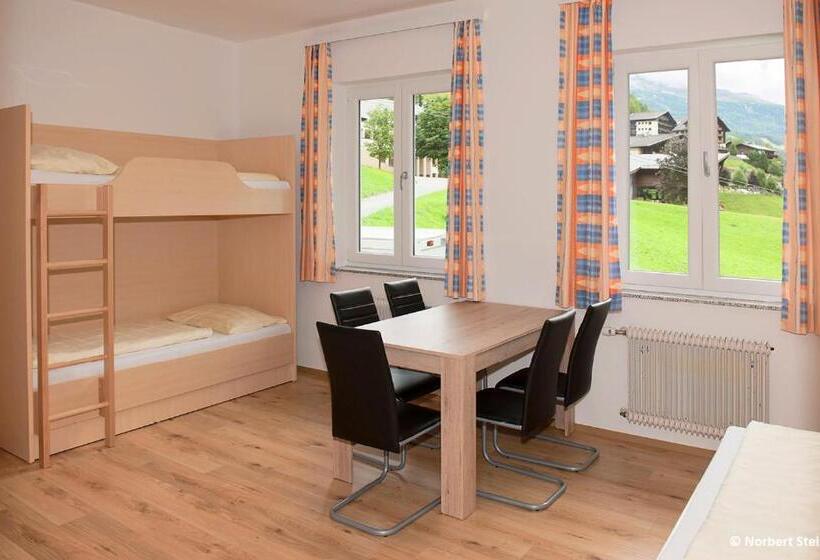 הוסטל Jugend  Und Familiengästehaus Heiligenblut