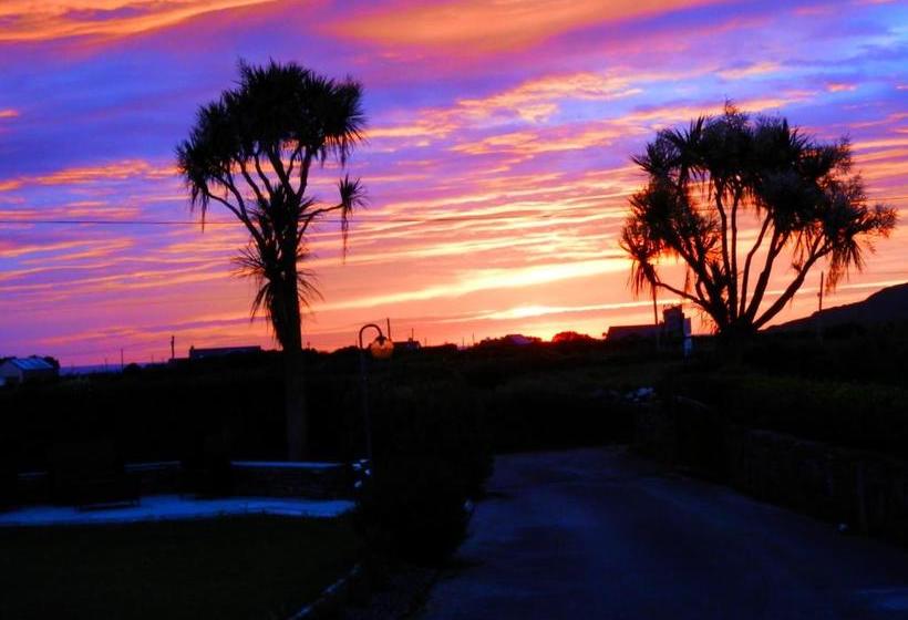 An Dooneen, The Hurley Farm B&b