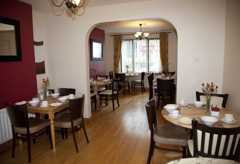 Arch House B&b & Apartments