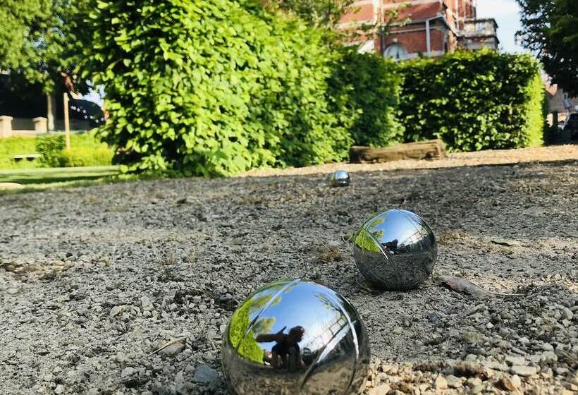 B&b T Kasteel & T Koetshuys