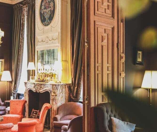 B&b T Kasteel & T Koetshuys