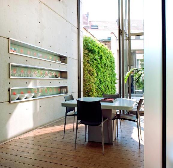 B&b The Patio Houses