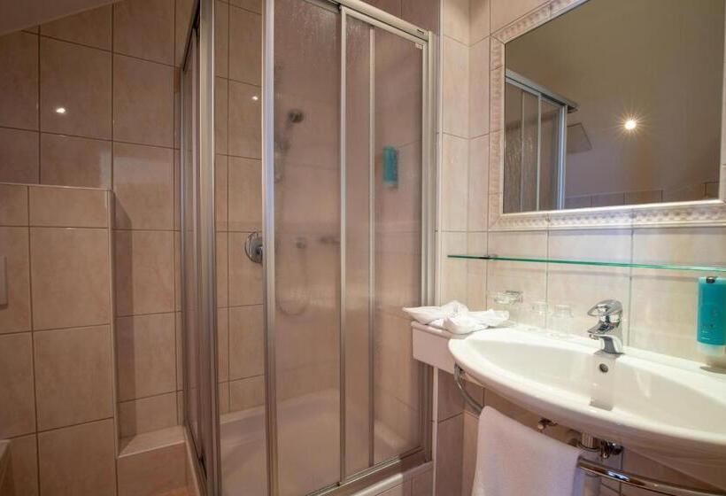 مبيت وإفطار Alpenresidenz Trisanna