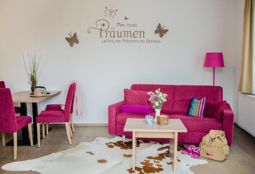 مبيت وإفطار Aparthotel Bergtraum