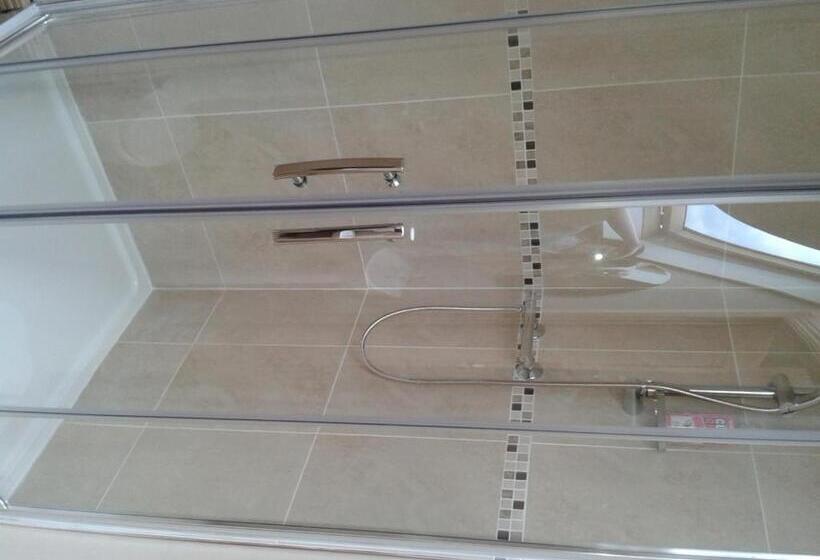 Bed and Breakfast Blackberry Lodge Accommodation