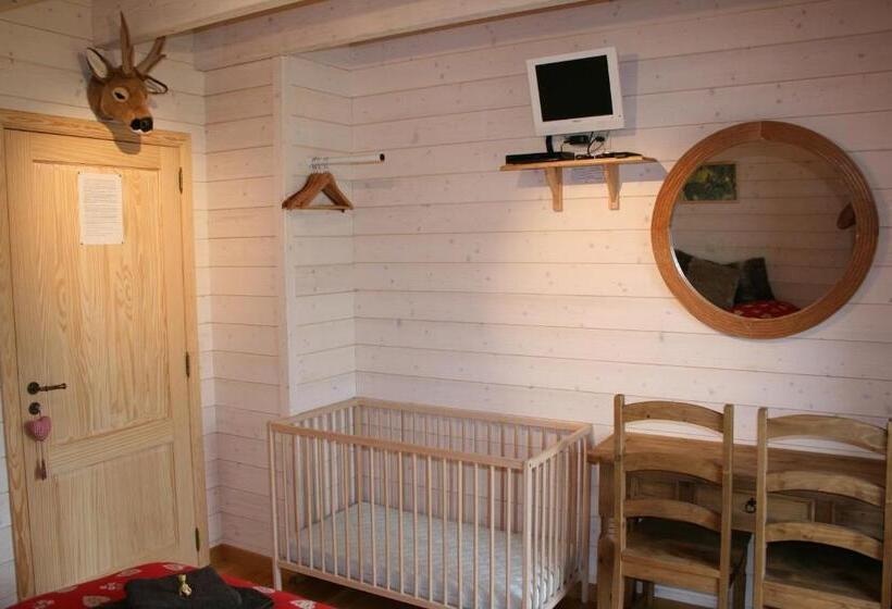 مبيت وإفطار Chambres D'hôtes Les Trappeurs Silence & Nature