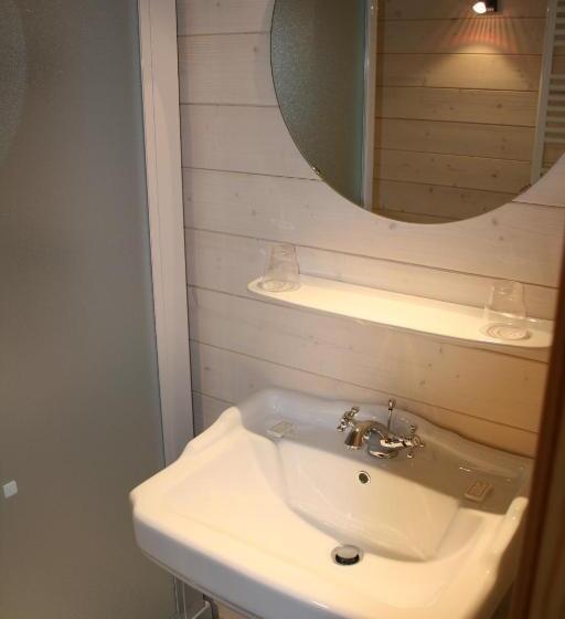 مبيت وإفطار Chambres D'hôtes Les Trappeurs Silence & Nature