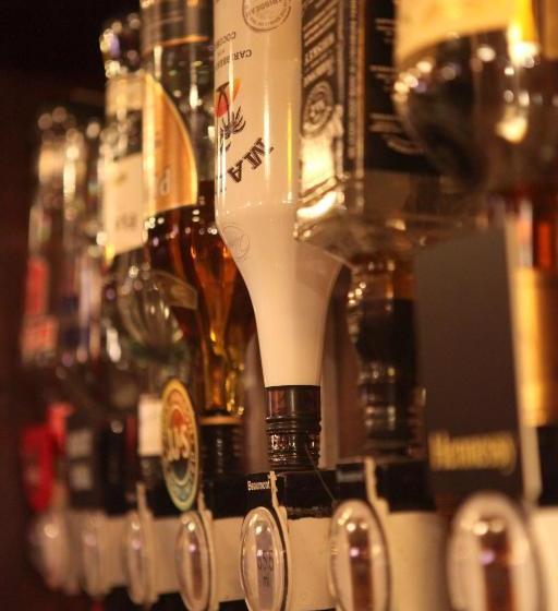 민박 Crotty's Pub & Accommodation