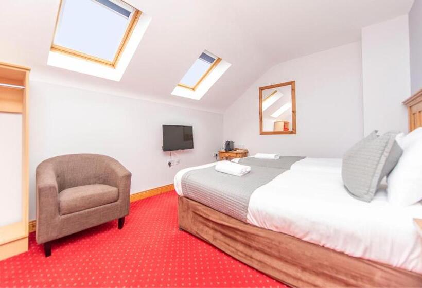 住宿加早餐  Dingle Marina Lodge