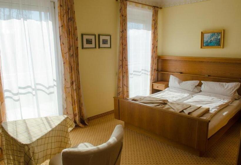 Bed and Breakfast Gästehaus Pension Ria