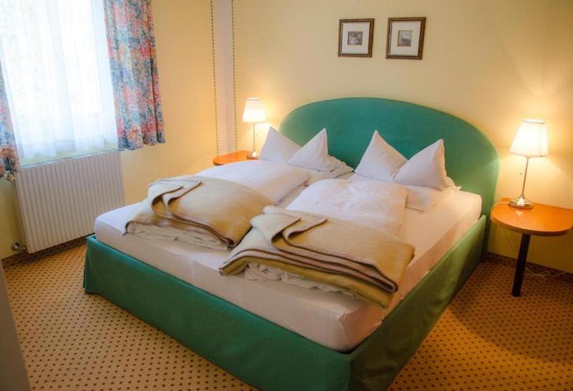 Bed and Breakfast Gästehaus Pension Ria