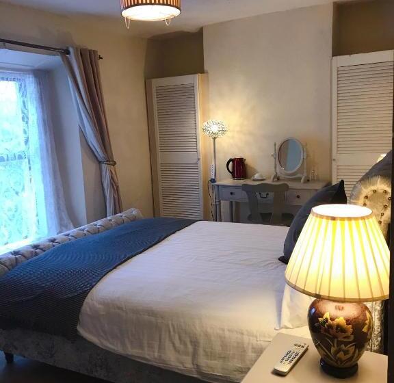 ベッドアンドブレックファースト Mulgrave Lodge