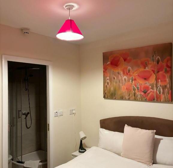 ベッドアンドブレックファースト Mulgrave Lodge