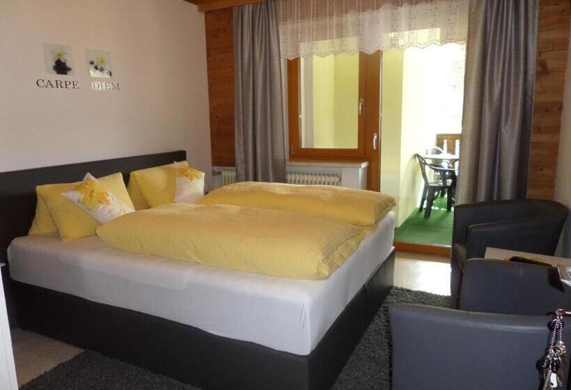 צימר Pension Herzoggut