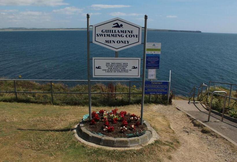 تختخواب و صبحانه Seacourt Accommodation Tramore Adult Only