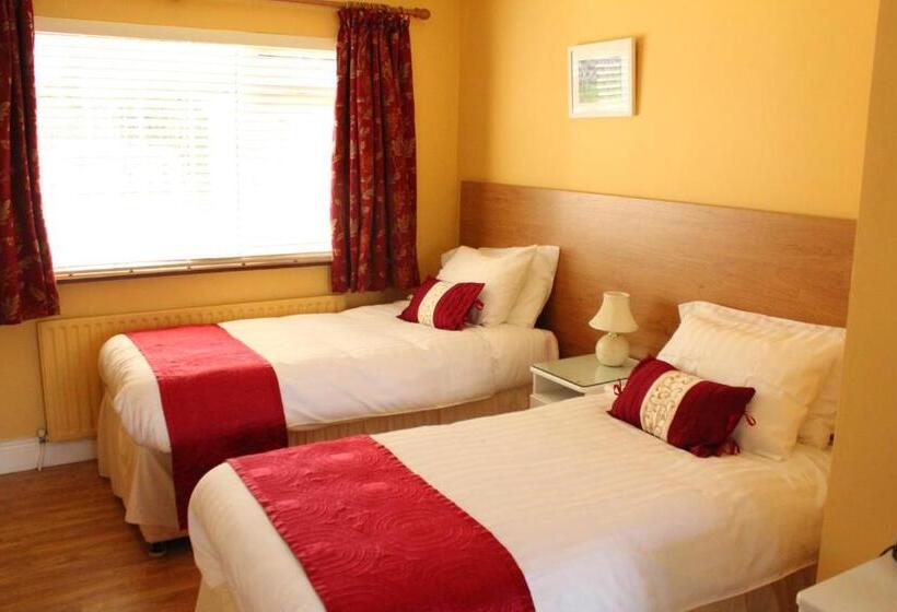 تختخواب و صبحانه Seacourt Accommodation Tramore Adult Only