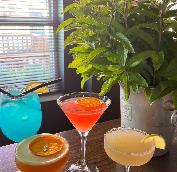 צימר The Baytree Restaurant & Guesthouse