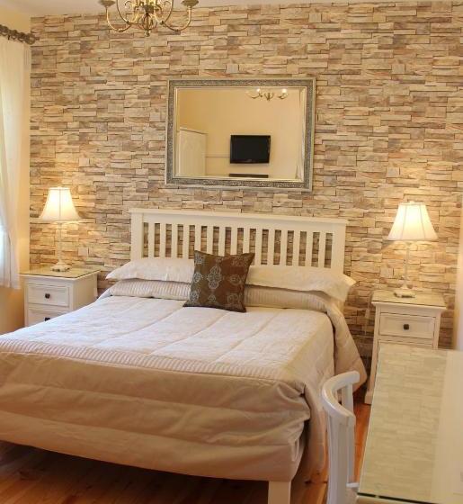 مبيت وإفطار The Cove Lodge