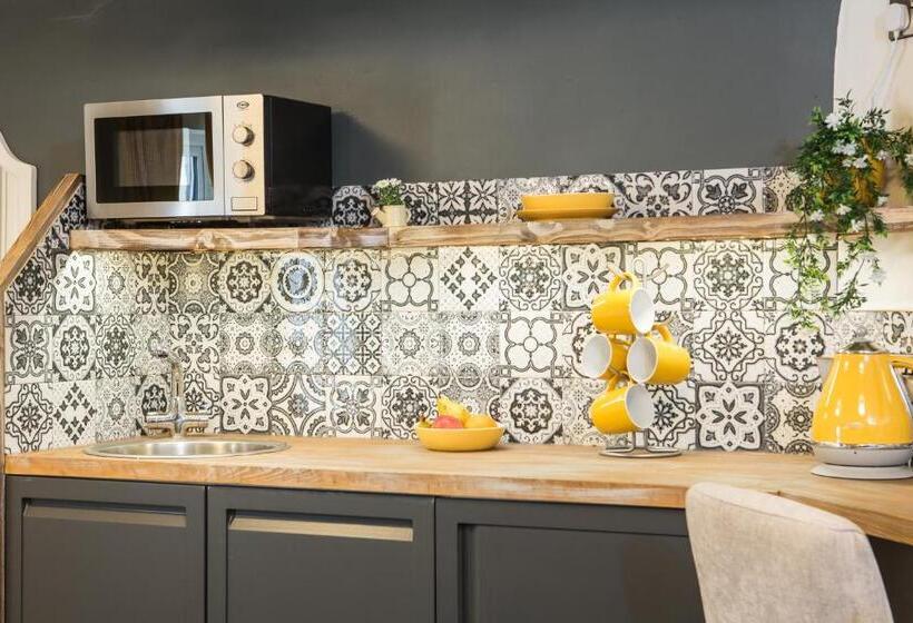 צימר Tipperary House Dublin