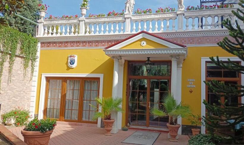 مبيت وإفطار Villa Angelina