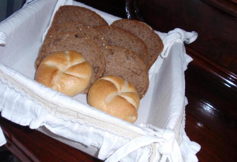 مبيت وإفطار Villa Angelina