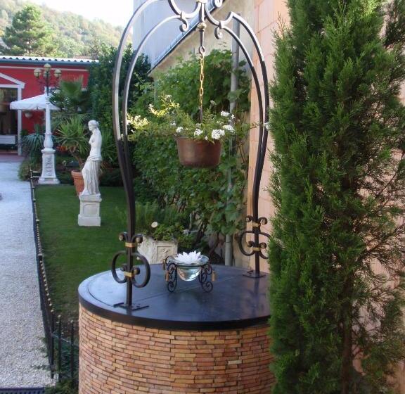 مبيت وإفطار Villa Angelina