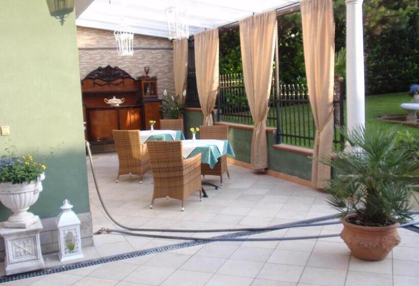 مبيت وإفطار Villa Angelina