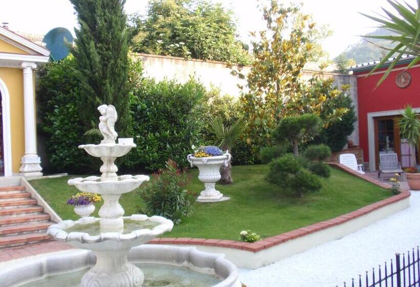 مبيت وإفطار Villa Angelina