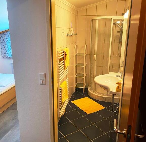 تختخواب و صبحانه Wellness Pension Jagahütt N