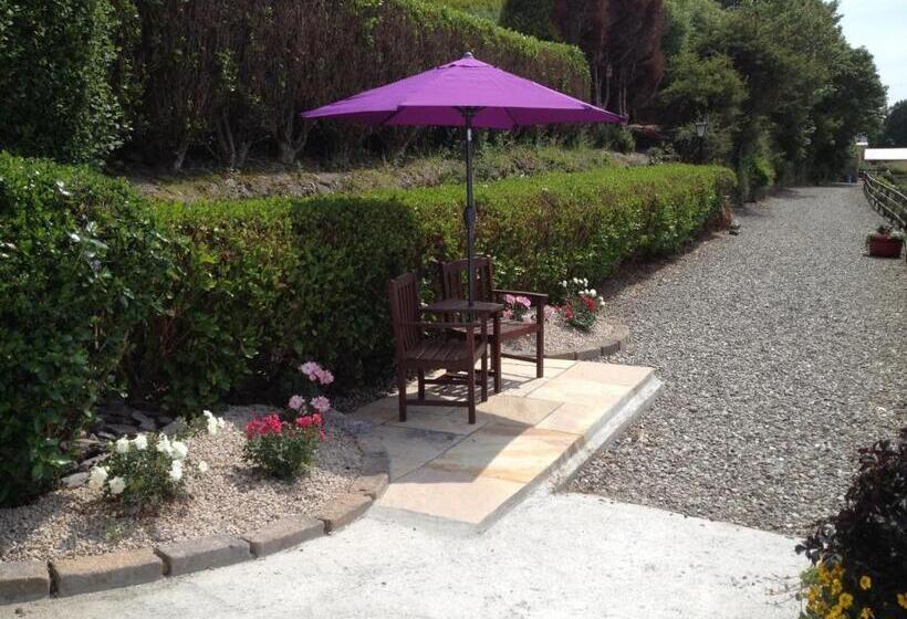 Channel View Bed & Breakfast