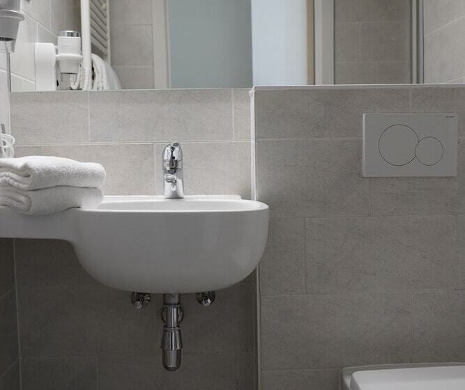 Corner House By Wp Hotels