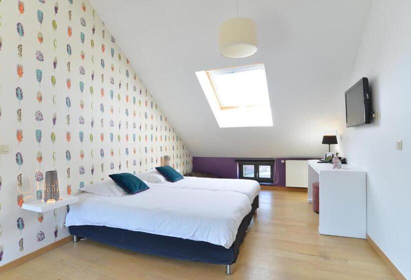 Durbuy ô Restaurant Hotel Recharge Electric Car