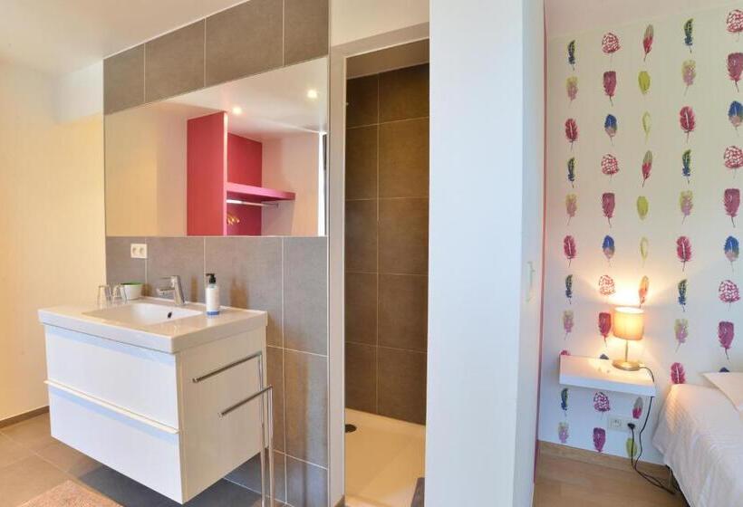 Durbuy ô Restaurant Hotel Recharge Electric Car