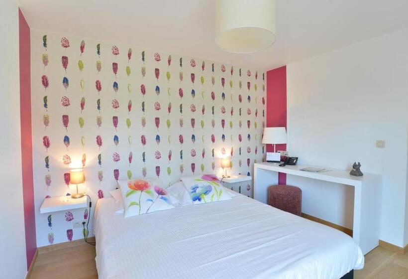 Durbuy ô Restaurant Hotel Recharge Electric Car