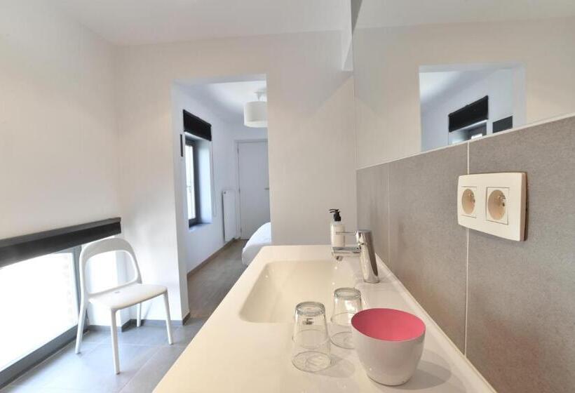 Durbuy ô Restaurant Hotel Recharge Electric Car