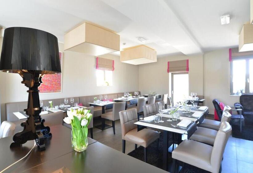 Durbuy ô Restaurant Hotel Recharge Electric Car