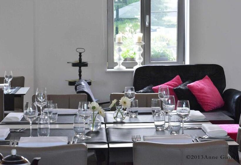 Durbuy ô Restaurant Hotel Recharge Electric Car